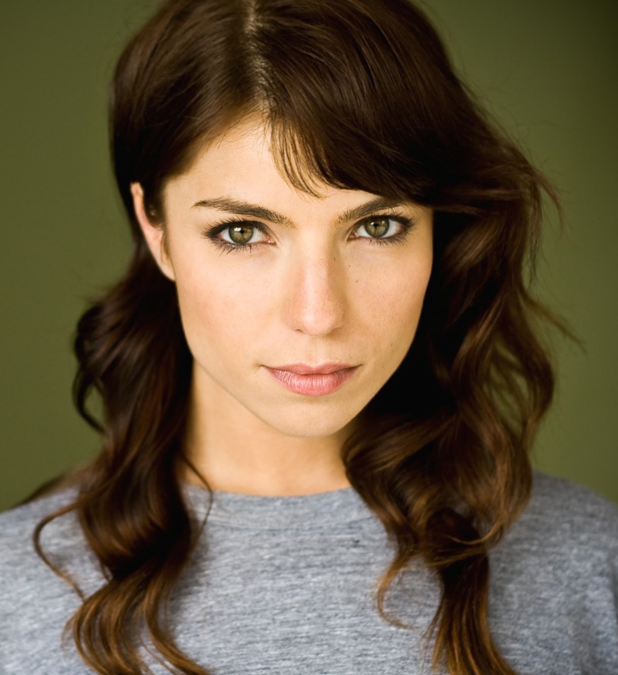 Communication on this topic: Angela Trimbur, angela-trimbur/ Communication on this topic: Laura Nativo, angela-trimbur/